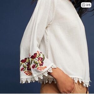 Velvet by Graham & Spencer White Blouse with Floral Embroidery
